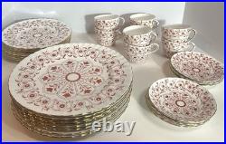 Royal Crown Derby Rougemont Pattern 32pc Bone China Dinnerware Set England