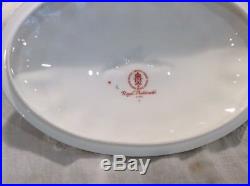 Royal Crown Derby-Royal Antoinette English Bone China-Oval Covered Vegatable