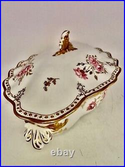 Royal Crown Derby Royal Pinxton Roses Medium Lidded Serving Dish Casserole