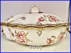 Royal Crown Derby Royal Pinxton Roses Medium Lidded Serving Dish Casserole