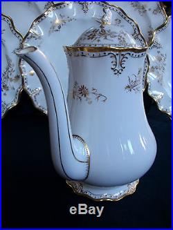 Royal Crown Derby- Royal St. James- Coffee Pot (6 Cupper)-excellent! Rare! Gilt