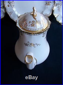Royal Crown Derby- Royal St. James- Coffee Pot (6 Cupper)-excellent! Rare! Gilt