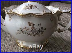 Royal Crown Derby Royal St. James' Teapot