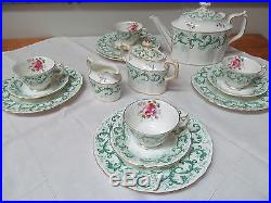 Royal Crown Derby Rutland A495 Tea Set 16pcs Vintage