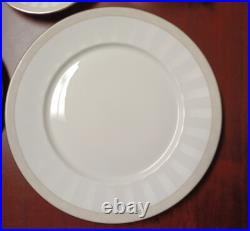 Royal Crown Derby- Satori Pearl 5 Piece Place Setting! Excellent Condition