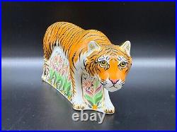 Royal Crown Derby Sumatran Tigress Paperweight Bone China England