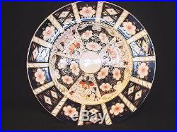 Royal Crown Derby TRADITIONAL IMARI 2451- Dinner Plate