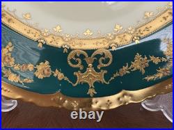 Royal Crown Derby. Tiffany & Co 10 Emerald Parcel-gilt 4pcs Dinner Plates set