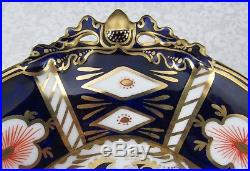 Royal Crown Derby Traditional Imari #2451 Bone China Footed Acorn Serving Bowl