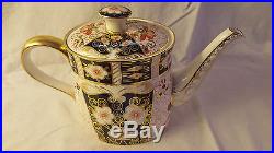 Royal Crown Derby Traditional Imari 2451 Tea Set