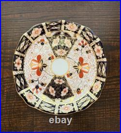 Royal Crown Derby Traditional Imari Scalloped Edge Plate