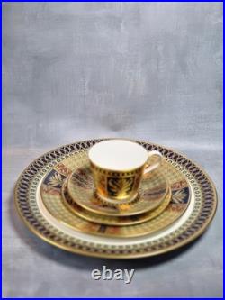 Royal Crown Derby Veronese Accent 5 Piece Setting Bone China England