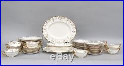 Royal Crown Derby Vine White Gold A775 Scalloped 12 Dinner Plates