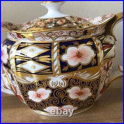 Royal Crown Derby Vintage Traditional Imari 2451 Teapot