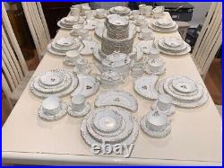 Royal Crown Derby Wentworth China Set 148 Pieces 1947-49 Vintage. E36