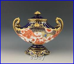 Royal Crown Derby porcelain vase & cover. Imari pattern. Dated 1897