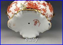 Royal Crown Derby porcelain vase & cover. Imari pattern. Dated 1897