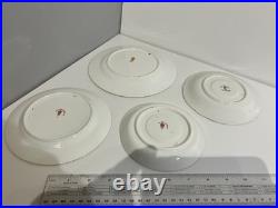 Royal Crown Derby set ofi cups and saucers
