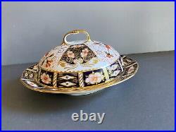 Royal Crown Derby traditional Imari covered muffin dish, bone china, ca. 1913