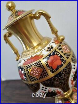 Royal Crown Derby two handled Sudbury vase urn & lid Old Imari 1128 1st quality