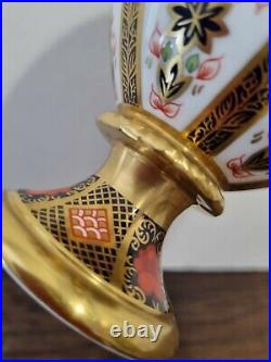Royal Crown Derby two handled Sudbury vase urn & lid Old Imari 1128 1st quality