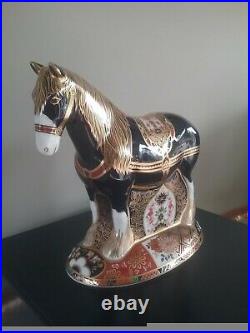 Royal crown derby shire horse paperweight