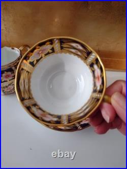 Set Of 2 Cup And Saucer Plus Creamer Royal Crown Derby Imari 2451 6 Pieces