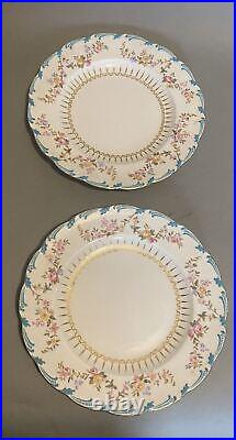 Set of 10 Vintage Royal Crown Derby 10 English Porcelain Dinner Plates