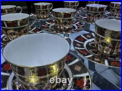 Set of 12 Royal Crown Derby Old Imari Tea Cup & Breakfast Saucer 1128
