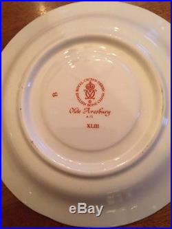 Set of 6 Royal Crown Derby Olde Avesbury Cup & Saucer Bone China/England mint