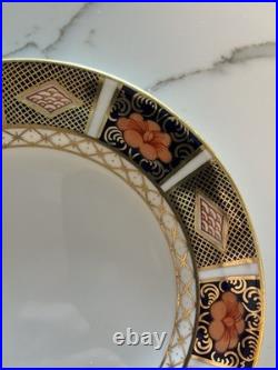 Six Royal Crown Derby Imari Pattern. Six Plates @One Price. 2 @8in and 4 @7 in