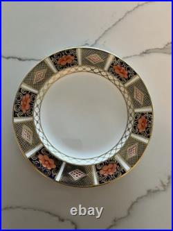 Six Royal Crown Derby Imari Pattern. Six Plates @One Price. 2 @8in and 4 @7 in