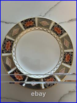 Six Royal Crown Derby Imari Pattern. Six Plates @One Price. 2 @8in and 4 @7 in Six Royal Crown Derby Imari Pattern. Six Plates @One Price. 2 @8in and 4 @7 in