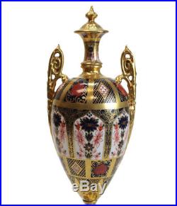 Stunning Royal Crown Derby Porcelain Lidded Urn in Old Imari #1128, c1960