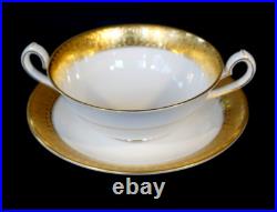 Stunning Royal Crown Derby St George Cream Soup Bowl And Saucer