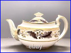 Stunning Tiffany Co. Royal Crown Derby Portman Oak teapot, holds 5 cups, gold
