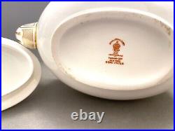 Stunning Tiffany Co. Royal Crown Derby Portman Oak teapot, holds 5 cups, gold