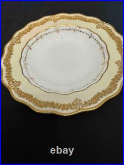 VINTAGE Royal Crown Derby Gold Vine Rim Soup Bowls 8 1/4 Set of 6