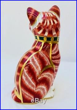 Very Rare Royal Crown Derby Sinclairs 1st Quality Cheshire Cat with Golden Eye