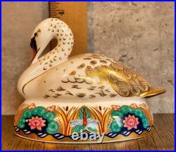 Vintage ROYAL CROWN DERBY Swan Paperweight 22K Gold Gild Lotus Flowers Dragonfly