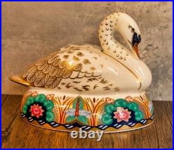 Vintage ROYAL CROWN DERBY Swan Paperweight 22K Gold Gild Lotus Flowers Dragonfly