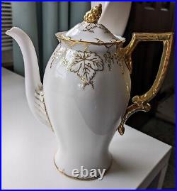 Vintage Royal Crown Derby, Pattern Vines Coffee Pot, 9 x 8