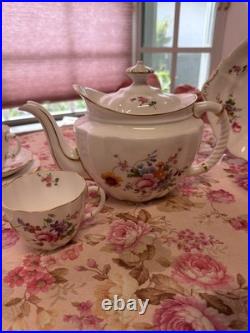 Vtg Rare Royal Crown Derby Tea Set 24 Pieces For 6 Person Derby Posies England